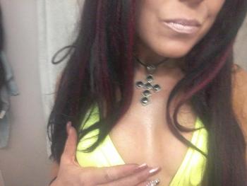 , 28  female escort, Kelowna