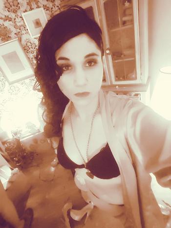 , 29  female escort, Kelowna