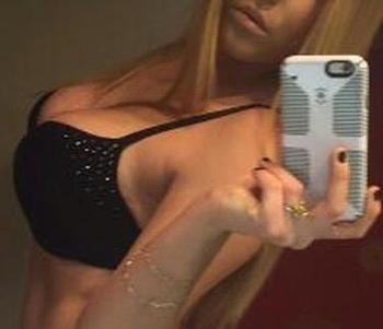, 20  female escort, Kelowna