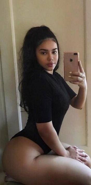 , 20  female escort, Kelowna