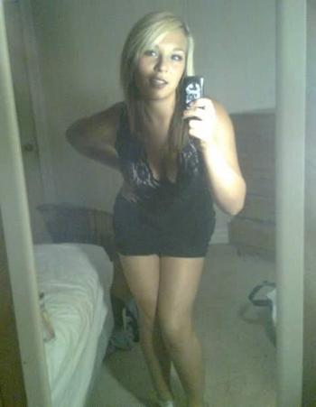 , 18  female escort, Kelowna