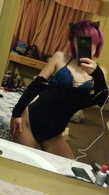 , 24  female escort, Kelowna