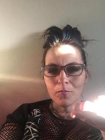 , 37  female escort, Kelowna