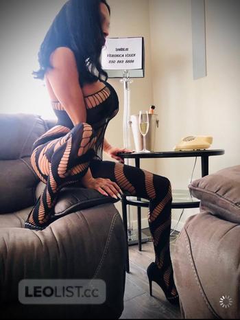 VeronicaVixen, 41 Latino/Hispanic female escort, Kelowna