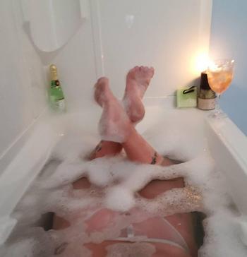 Vanessa Rose, 40 Caucasian/White female escort, Kelowna