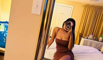 Muskan, 21 Indo Canadian female escort, Kelowna