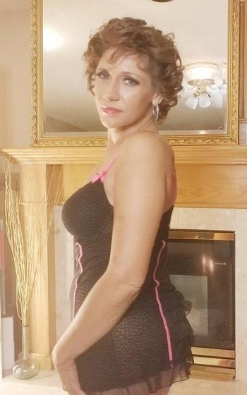 Jersey, 43 Mixed female escort, Kelowna