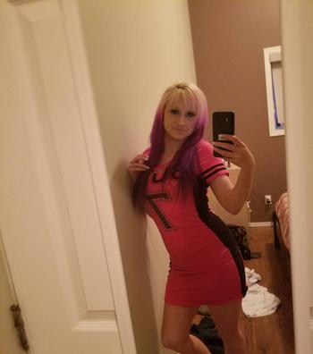 Mercedes, 35 Caucasian female escort, Kelowna/Okanagan